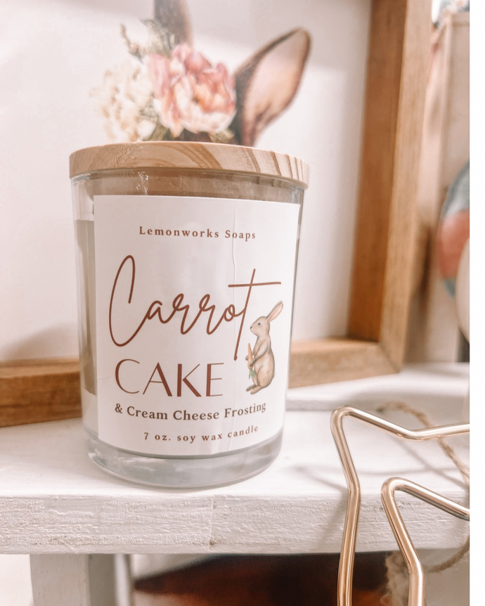 Carrot cake candle
